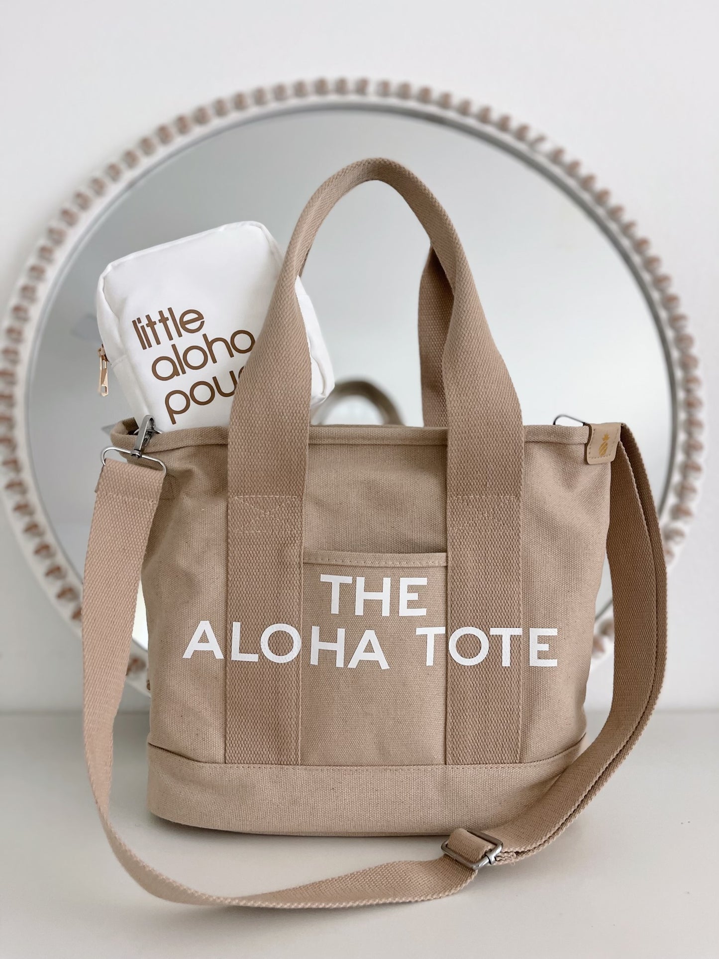 Little Aloha Pouch (white/taupe)