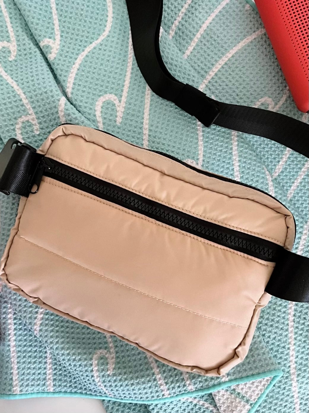 Luxe Aloha Bumbag (almond)