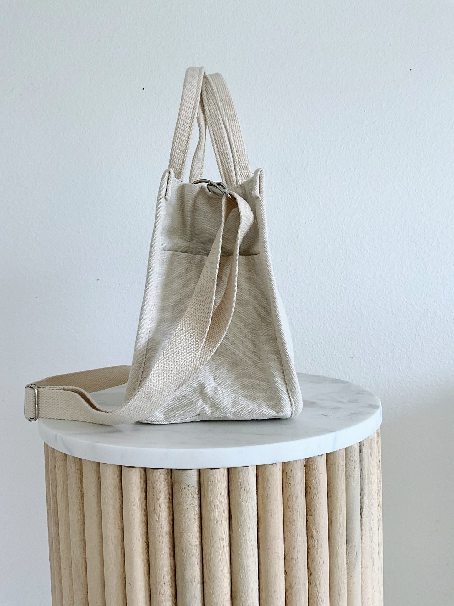 Little Aloha Tote (ivory/beige)