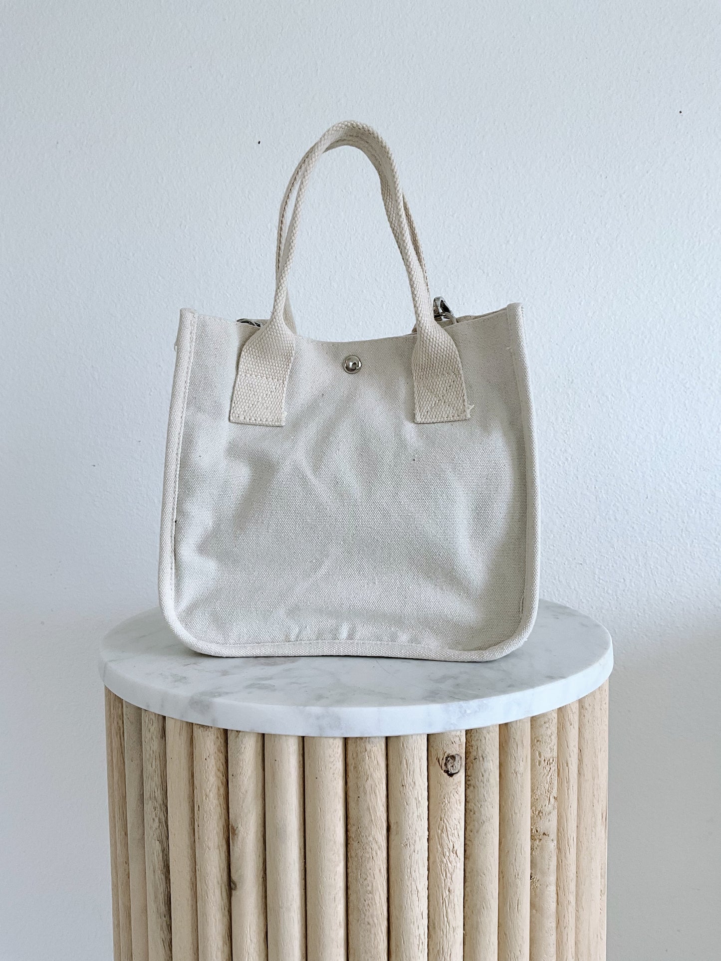 Little Aloha Tote (ivory/beige)