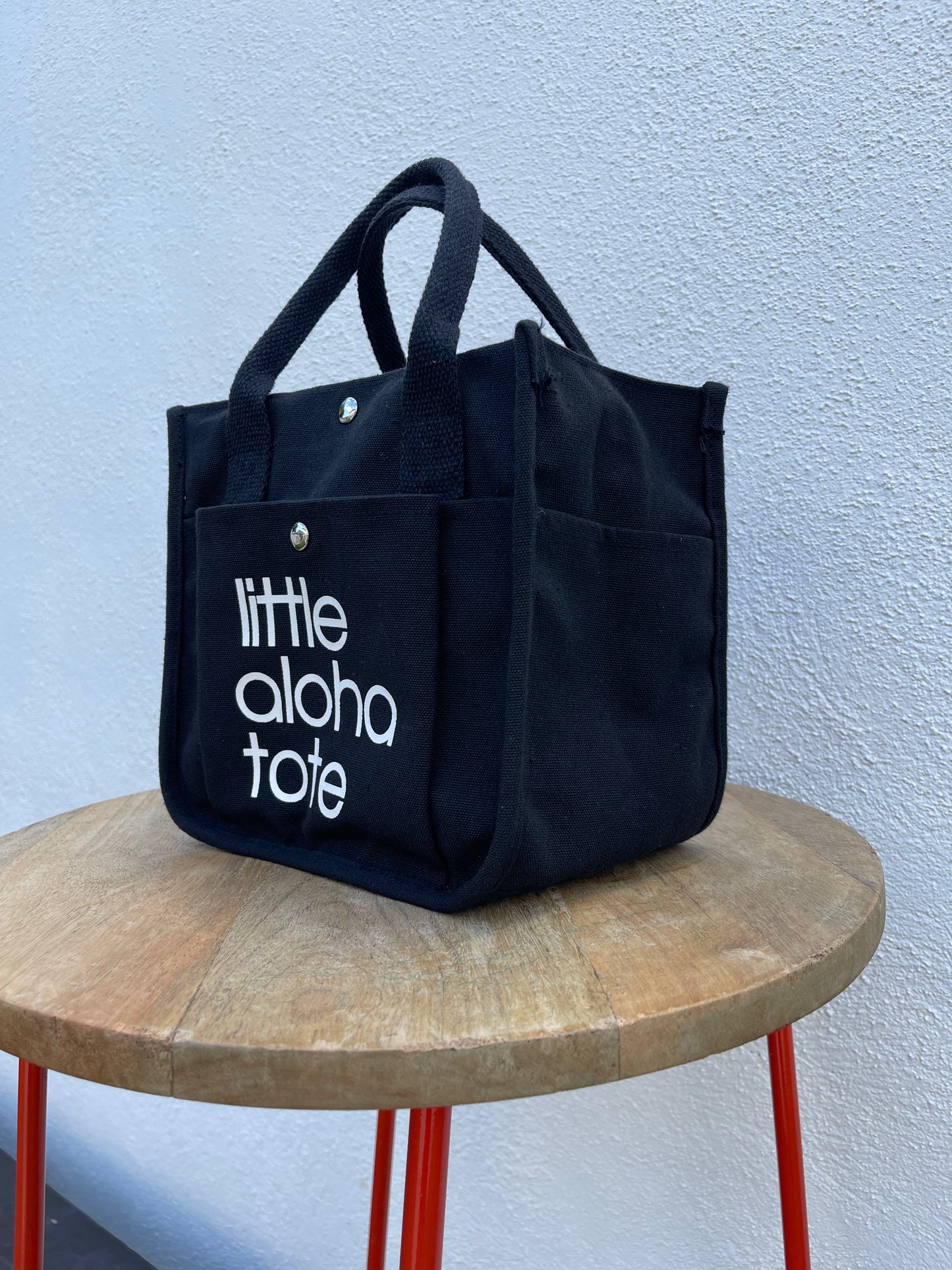 Little Aloha Tote (black/white)