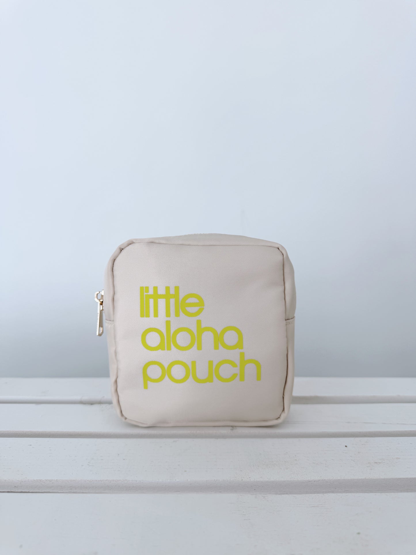 Little Aloha Pouch (nude/neon yellow)