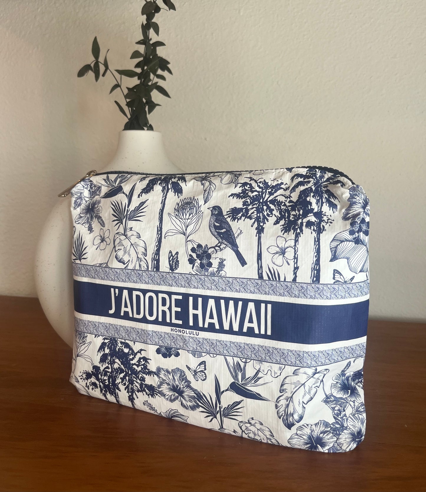 J’adore Hawaii Pouch