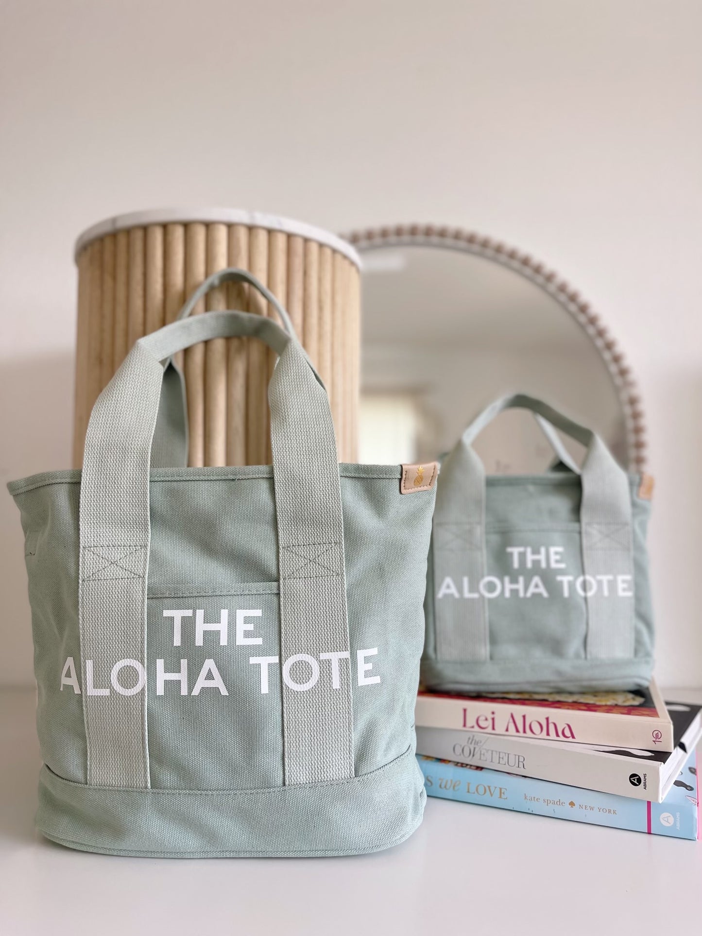 The Aloha Tote Medium (seafoam)