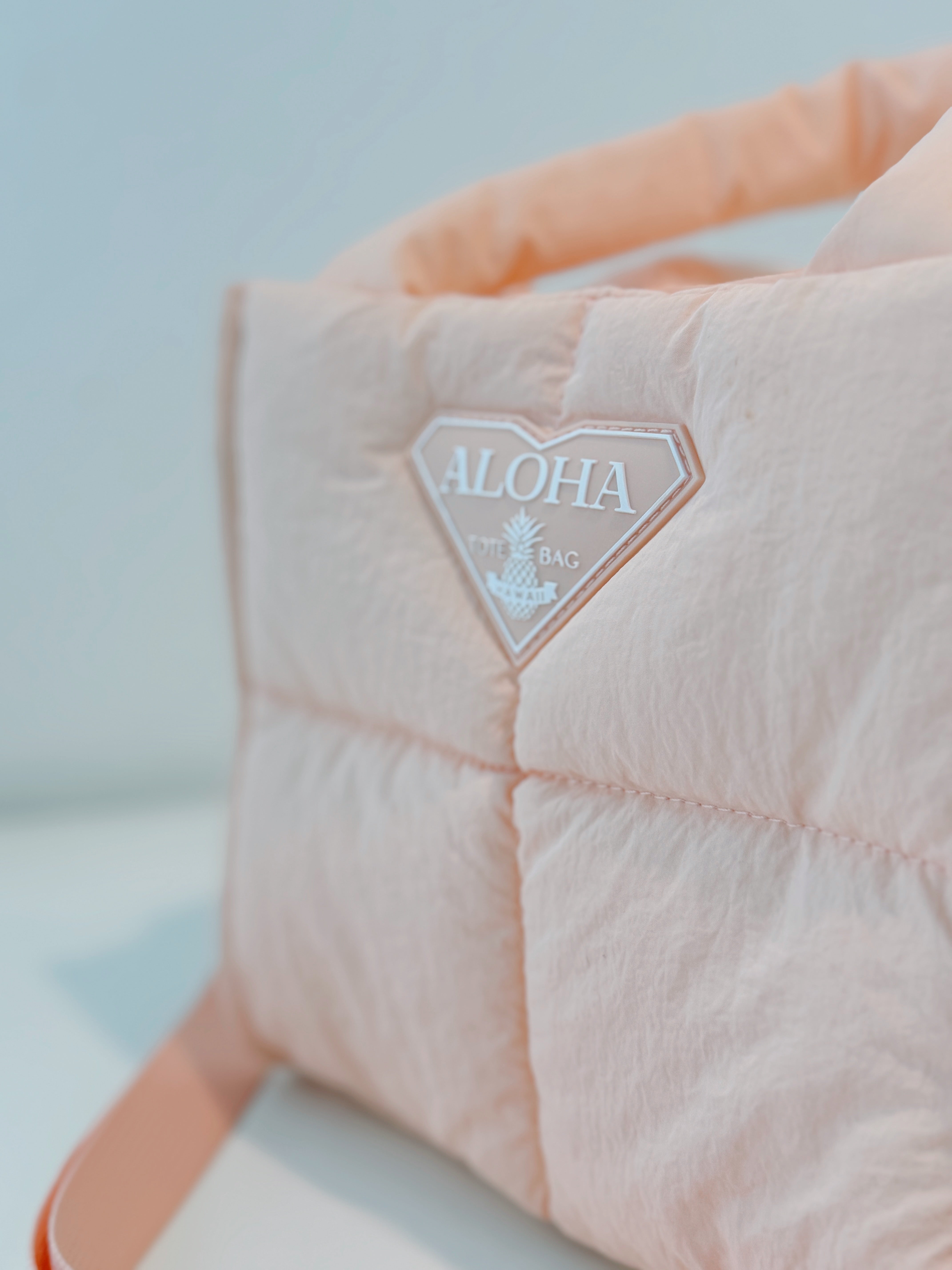 Luxe Aloha Puffer (light pink) – The Pineapple Collective