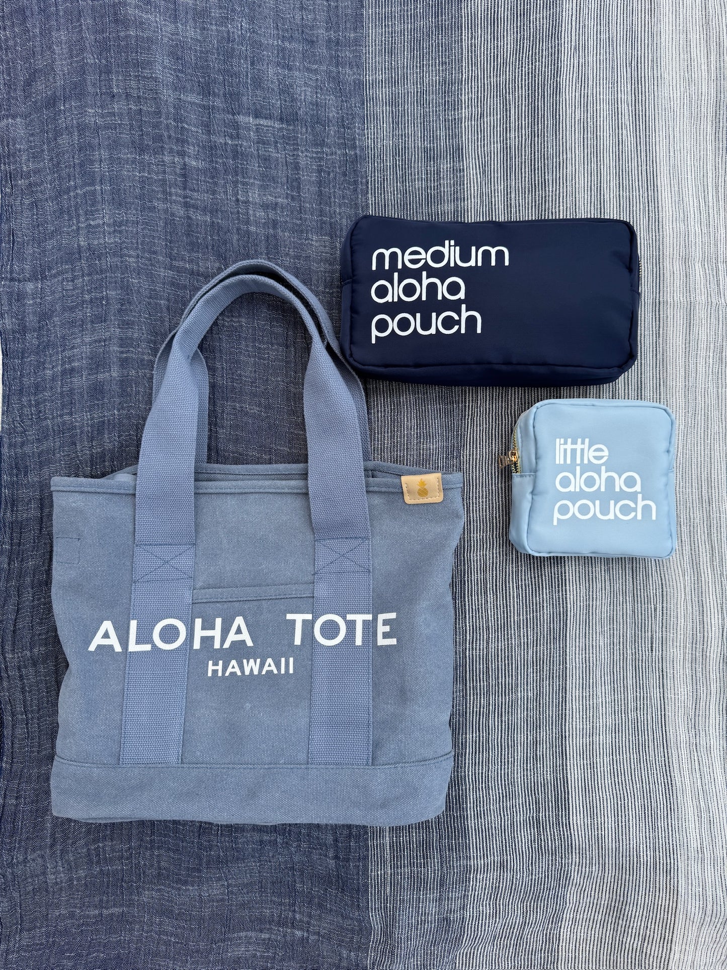 Little Aloha Pouch (sky blue)