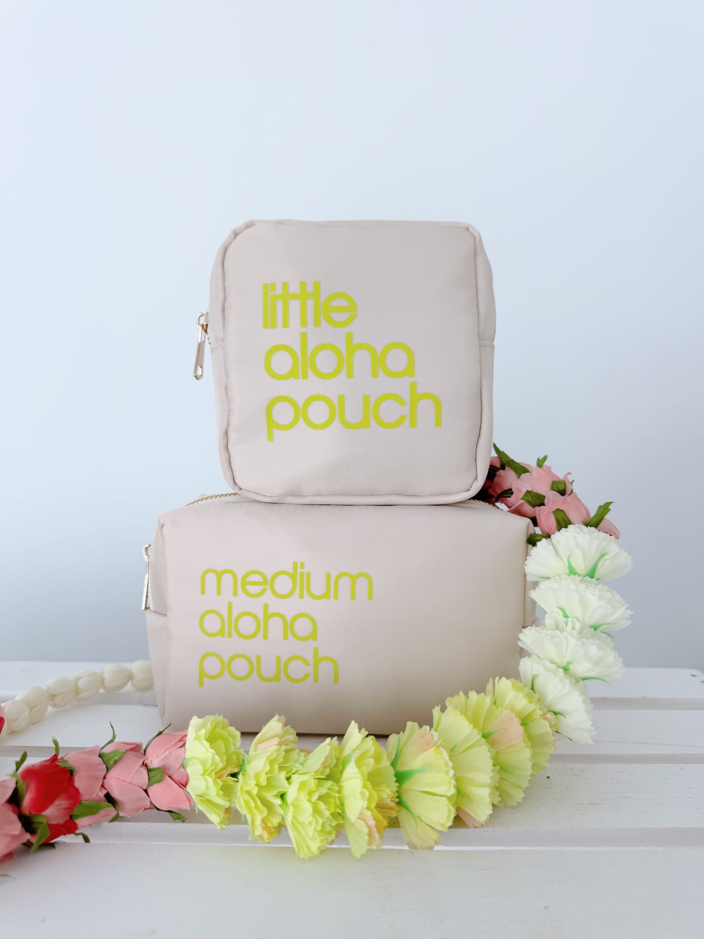 Medium Aloha Pouch (nude/neon yellow)