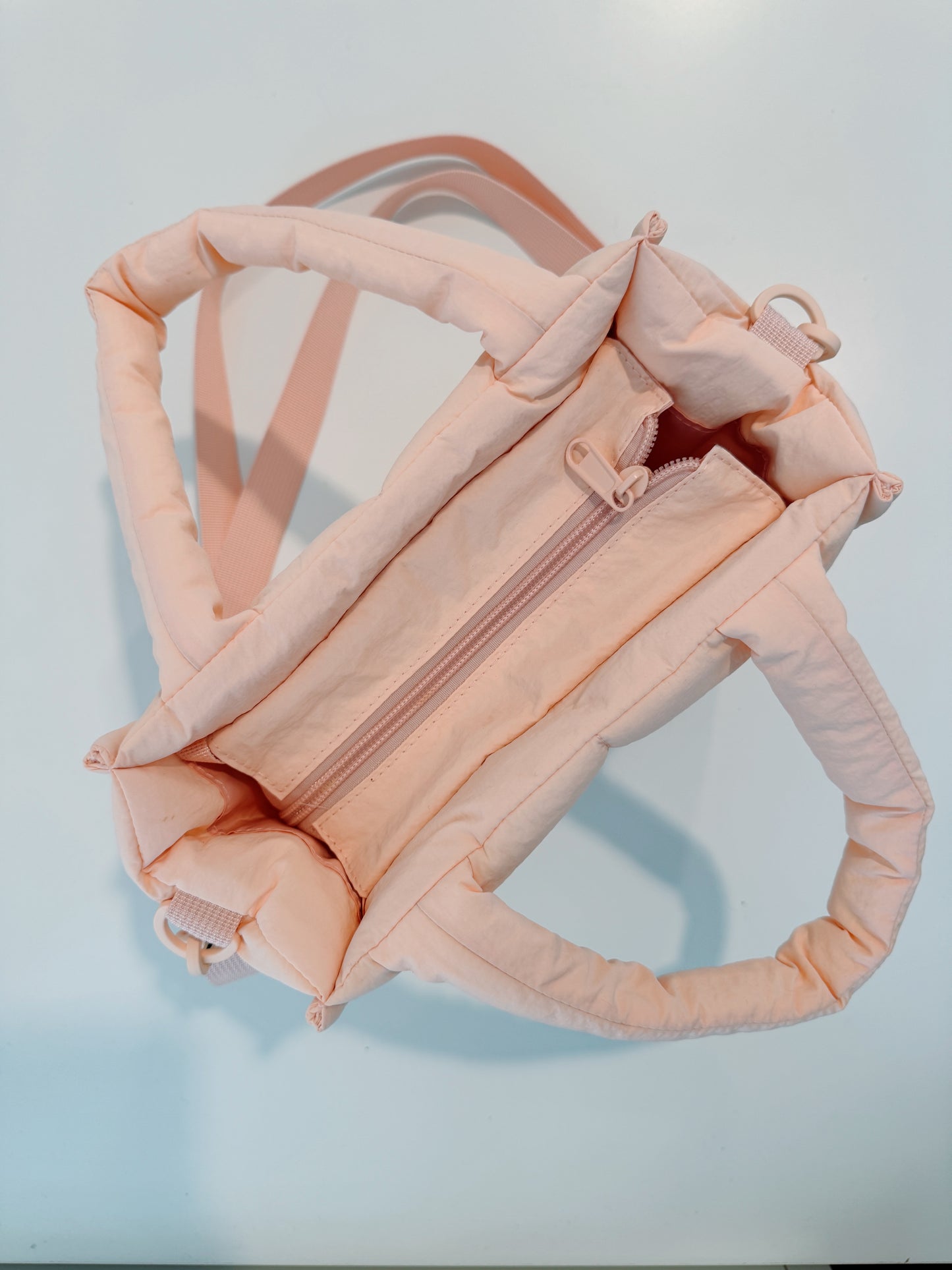 Luxe Aloha Puffer (light pink)