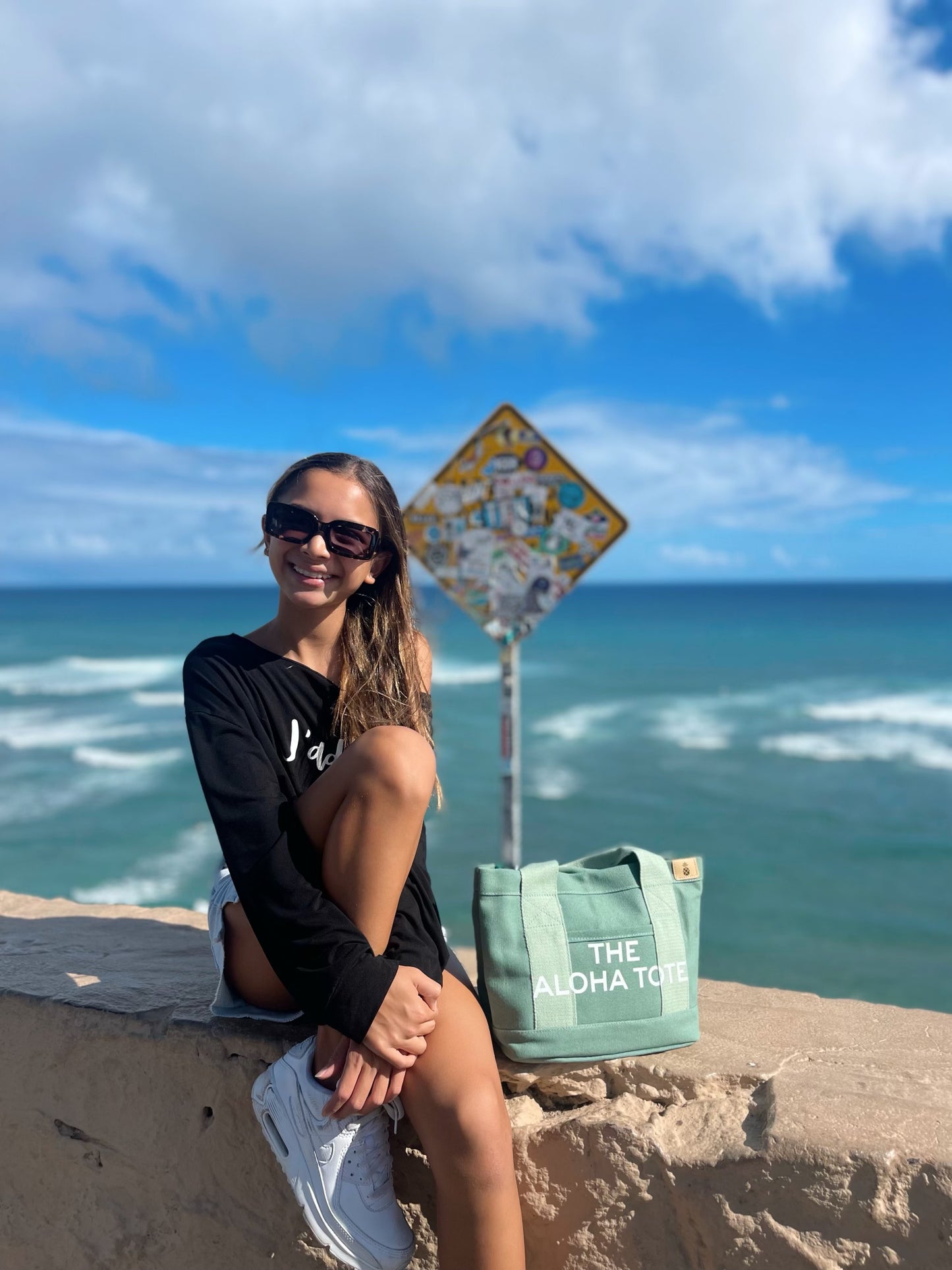 The Aloha Tote (jade)